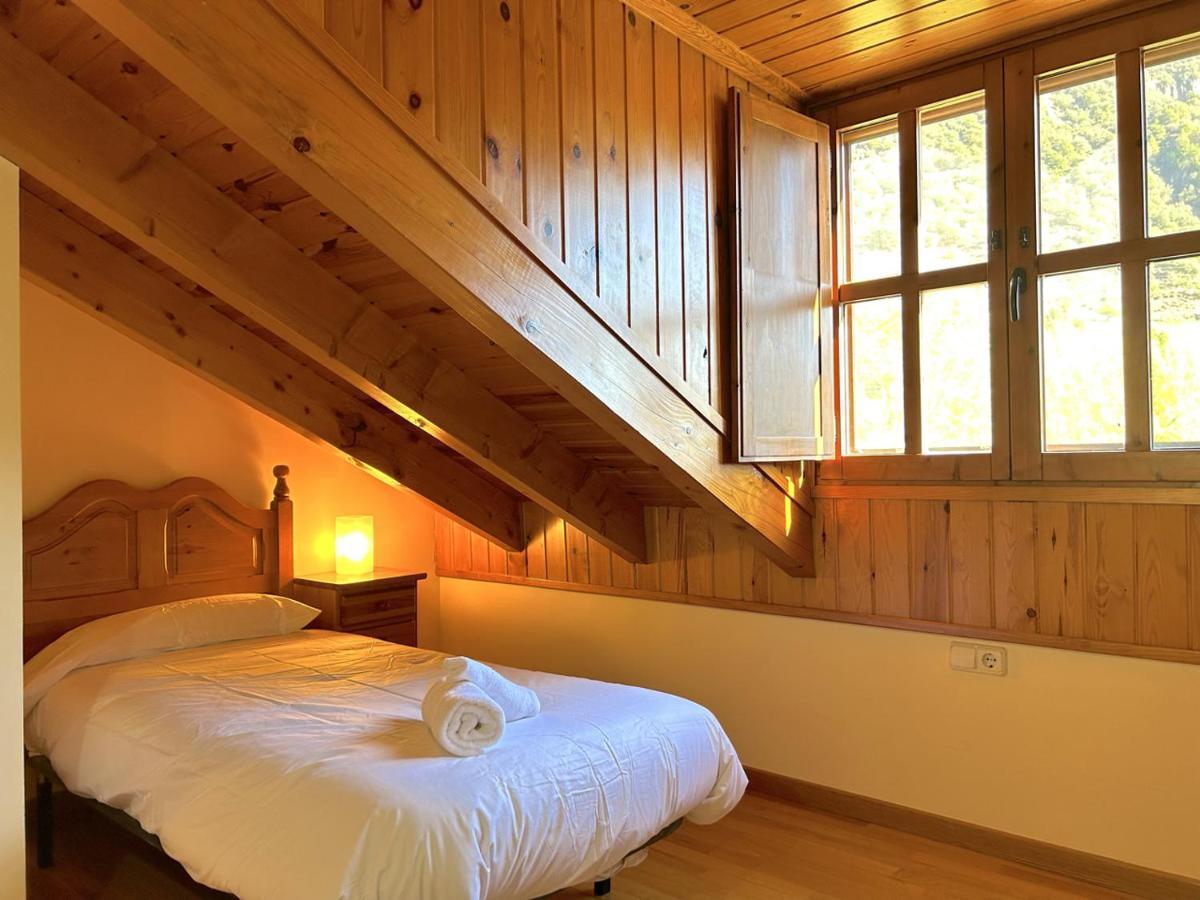 Duplex Familiar I De Muntanya A Escalo By Rural D'Aneu Apartment Bagian luar foto