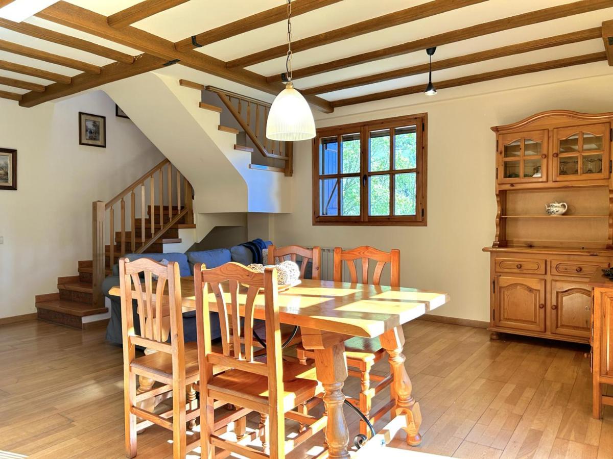Duplex Familiar I De Muntanya A Escalo By Rural D'Aneu Apartment Bagian luar foto